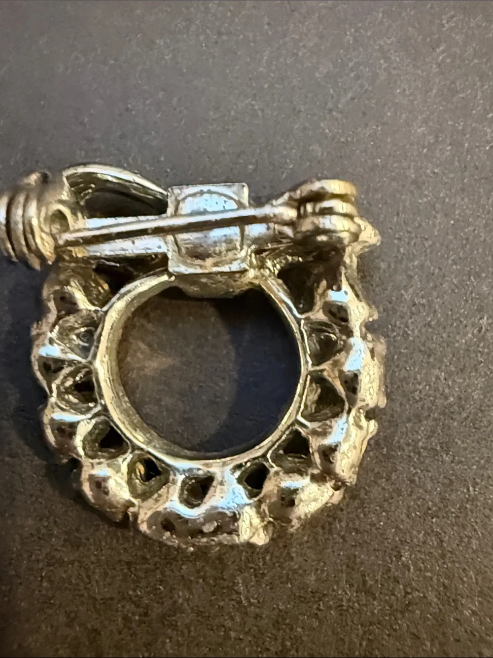 Silver-Tone Bow Circle Crystal Brooches - Women Jewelry